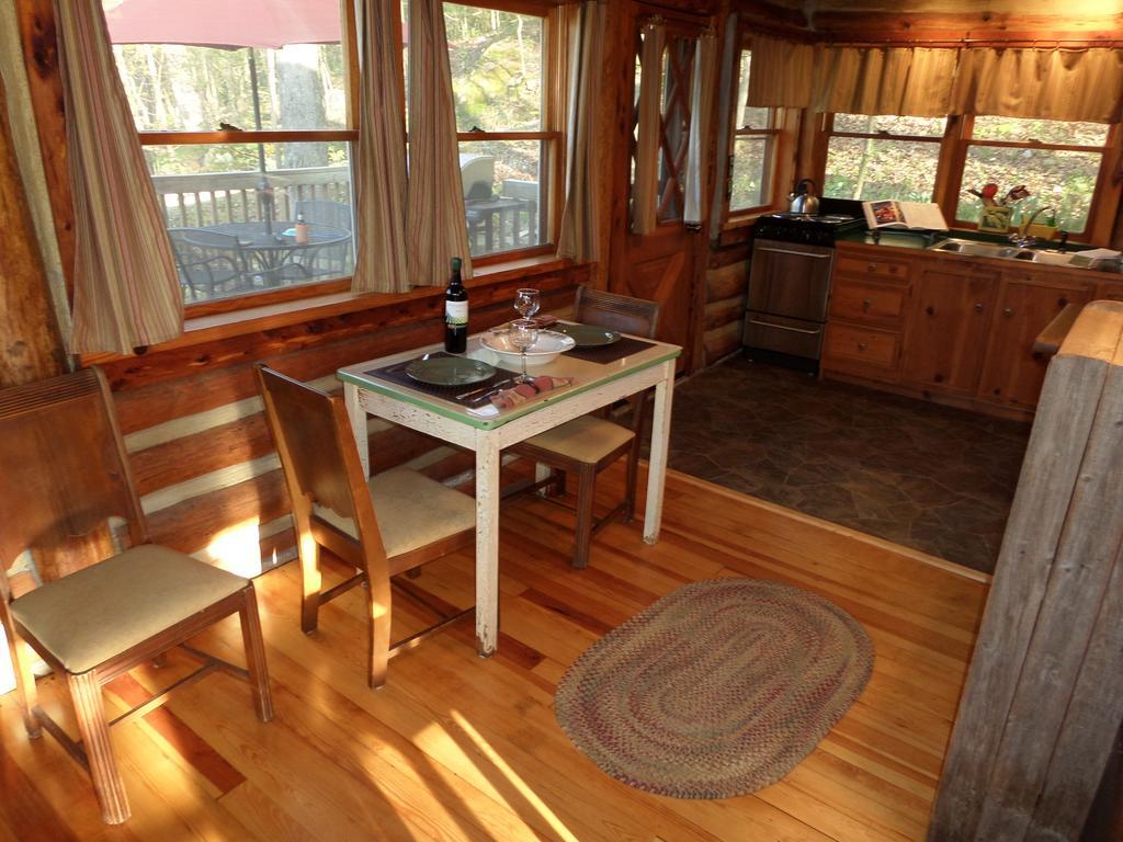 Lake Lucerne Treehouse Villa Eureka Springs Buitenkant foto