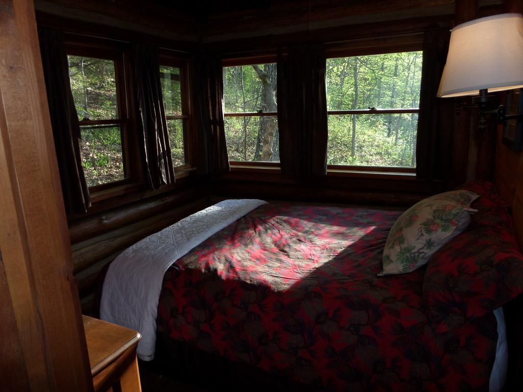 Lake Lucerne Treehouse Villa Eureka Springs Buitenkant foto