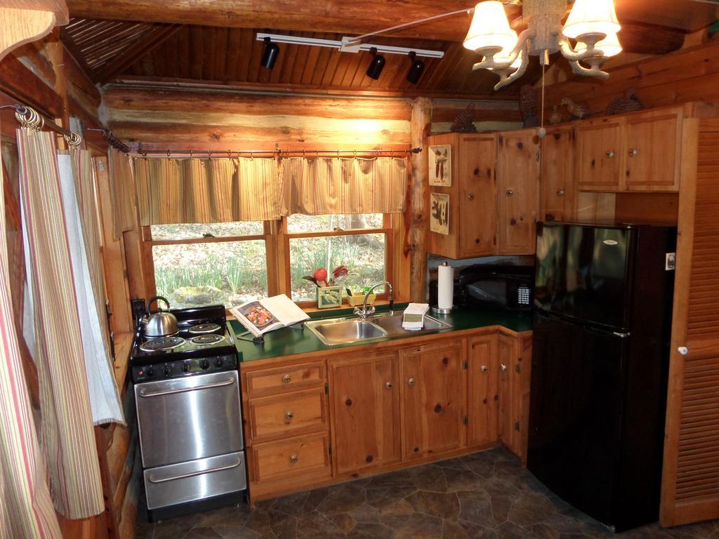 Lake Lucerne Treehouse Villa Eureka Springs Buitenkant foto